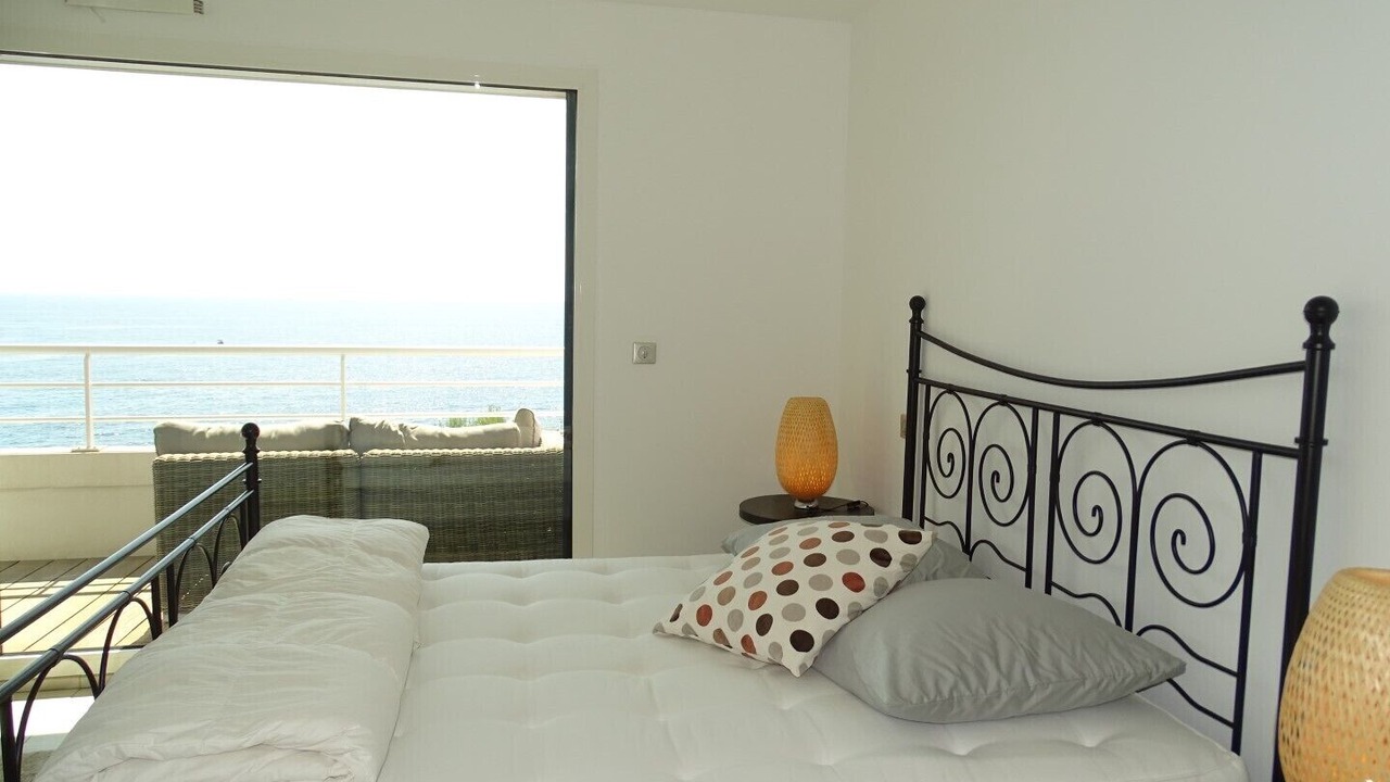Photo of Bedroom in Antheor