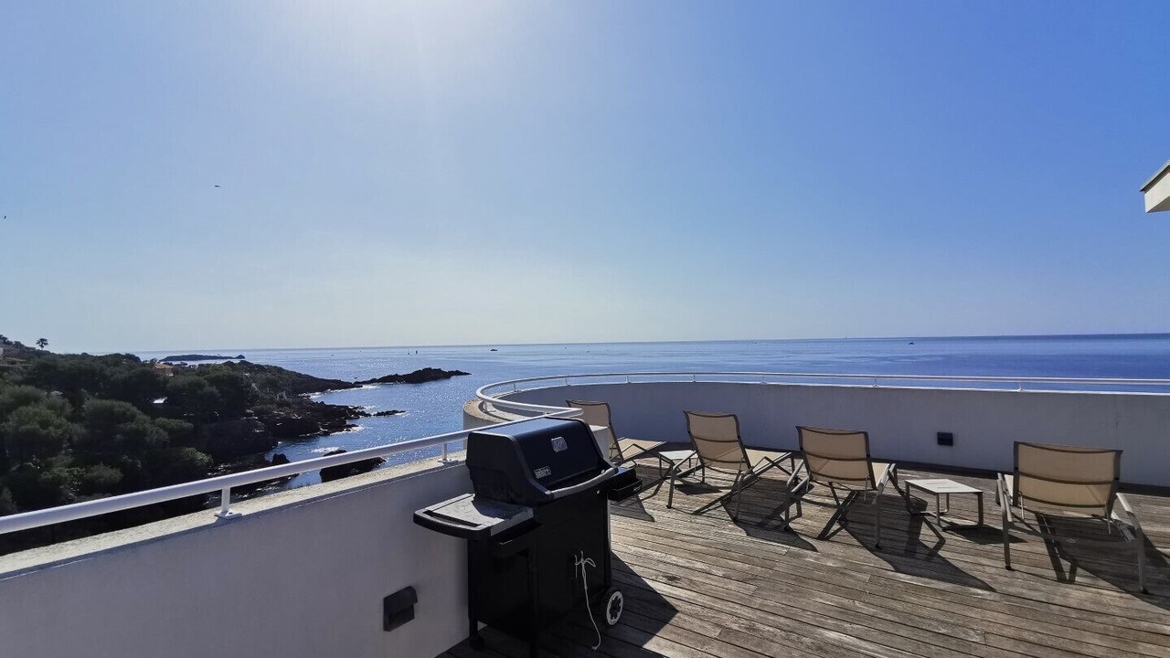 Photo of Outdoor in Antheor