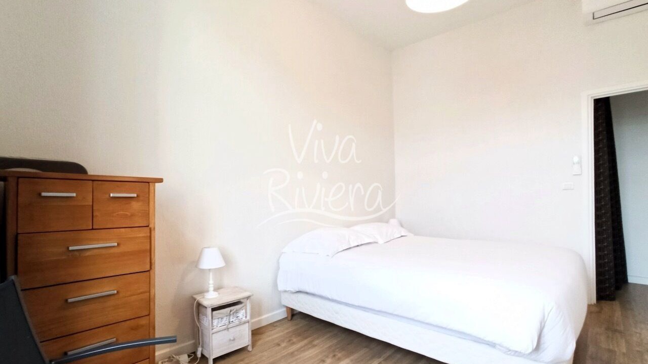 Photo of Bedroom in Cannes City Centre