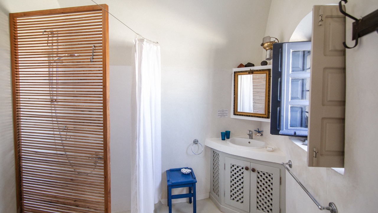 Photo of Bathroom in Finikia