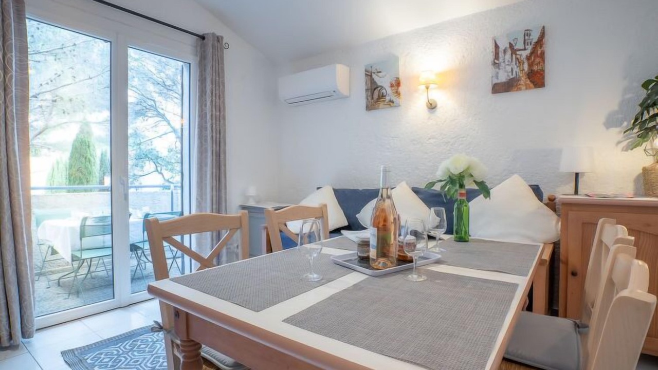 Photo of Bedroom in Boulouris-sur-Mer