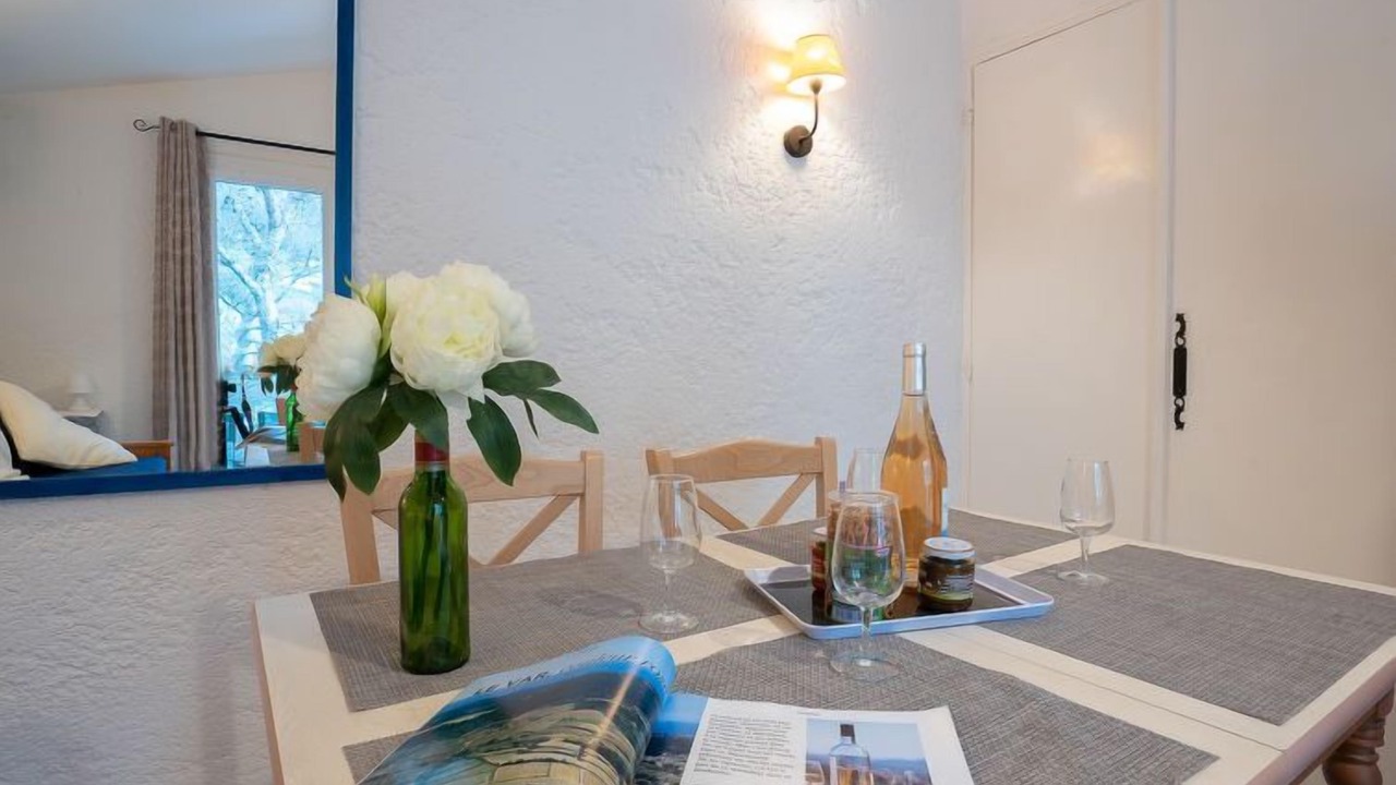 Photo of Bedroom in Boulouris-sur-Mer