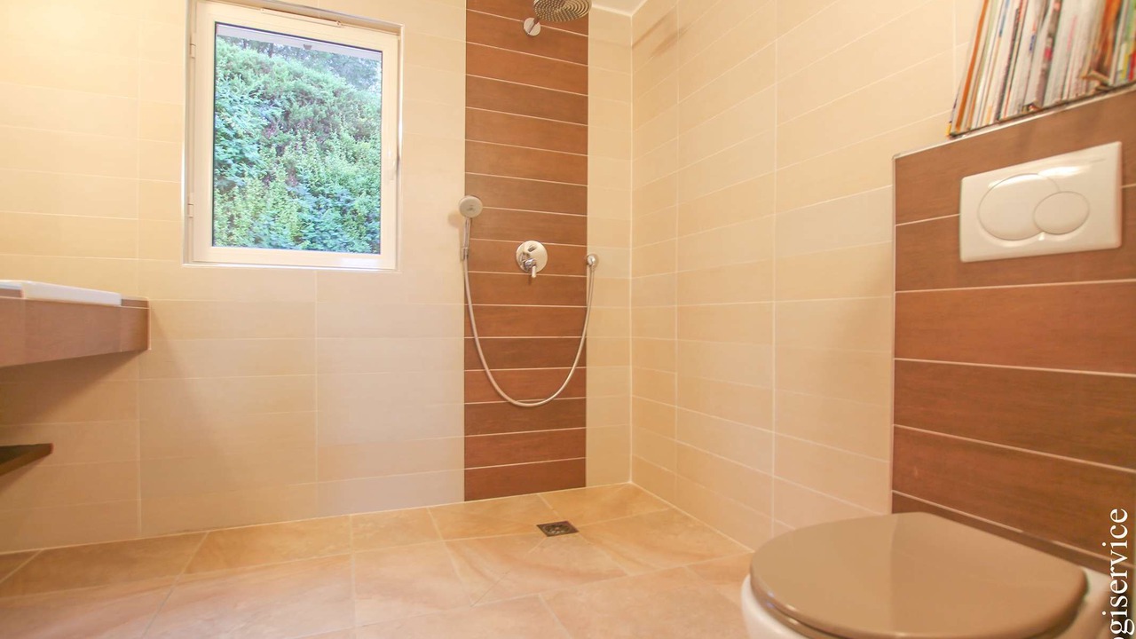Photo of Bathroom in Sainte-Maxime - Saint-Tropez