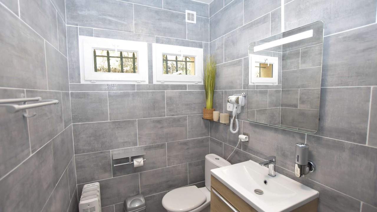 Photo of Bathroom in Colomars