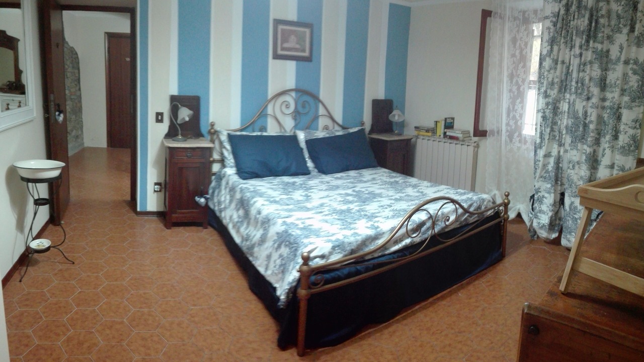 Photo of Bedroom in Benabbio
