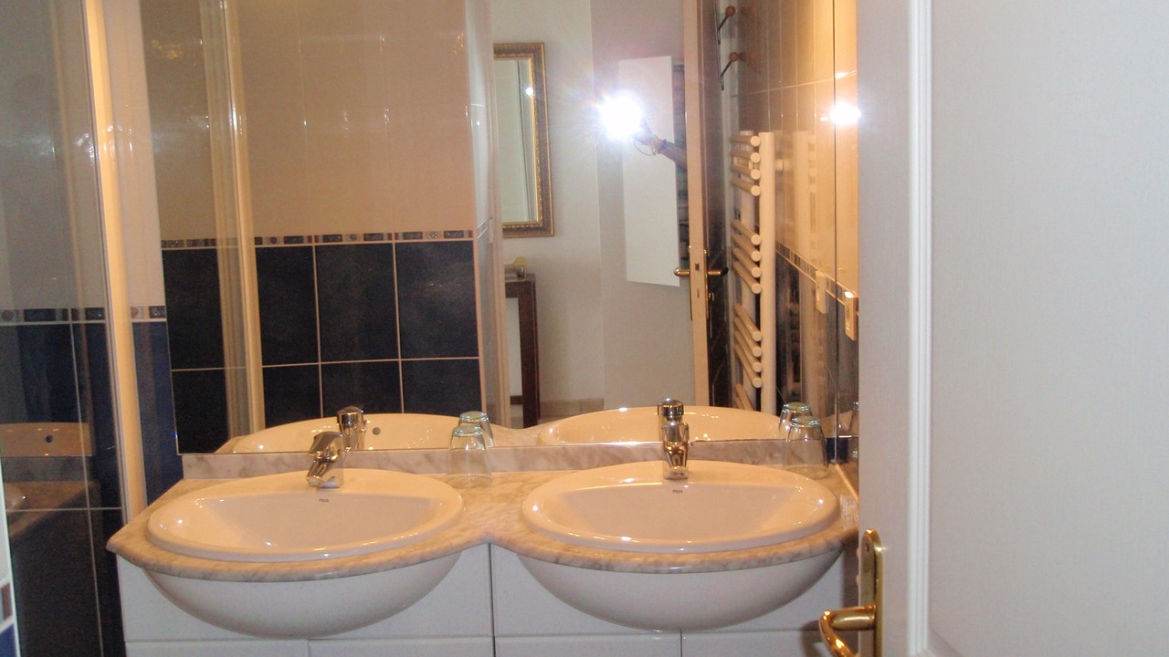 Photo of Bathroom in Plaine de la Brague