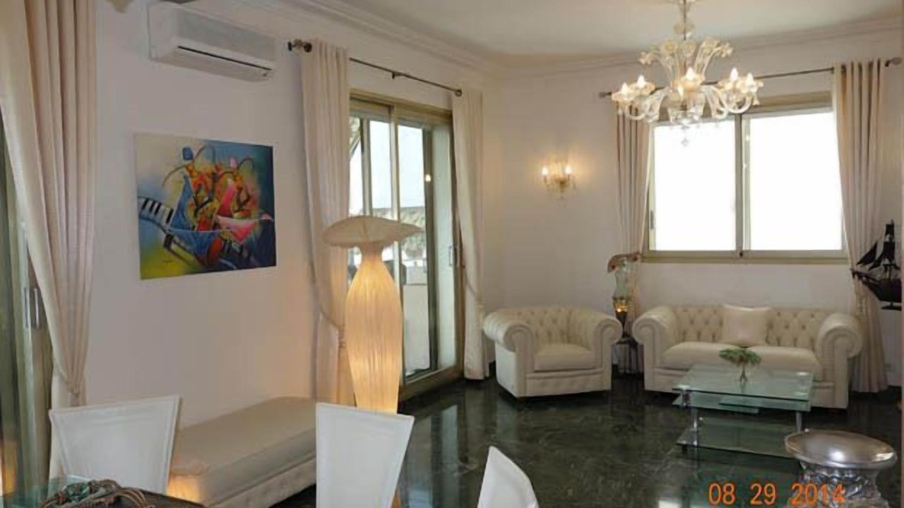 Photo of Livingroom in Les Baumettes