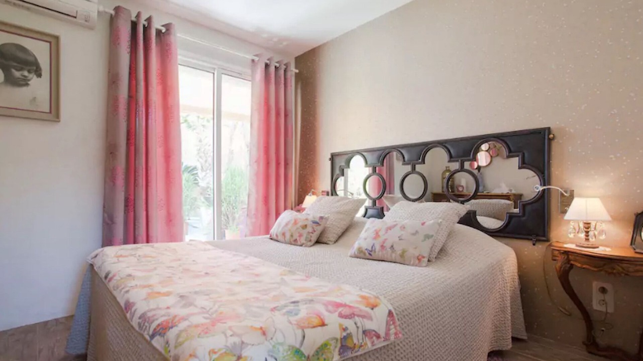 Photo of Bedroom in Theoule-Superieur