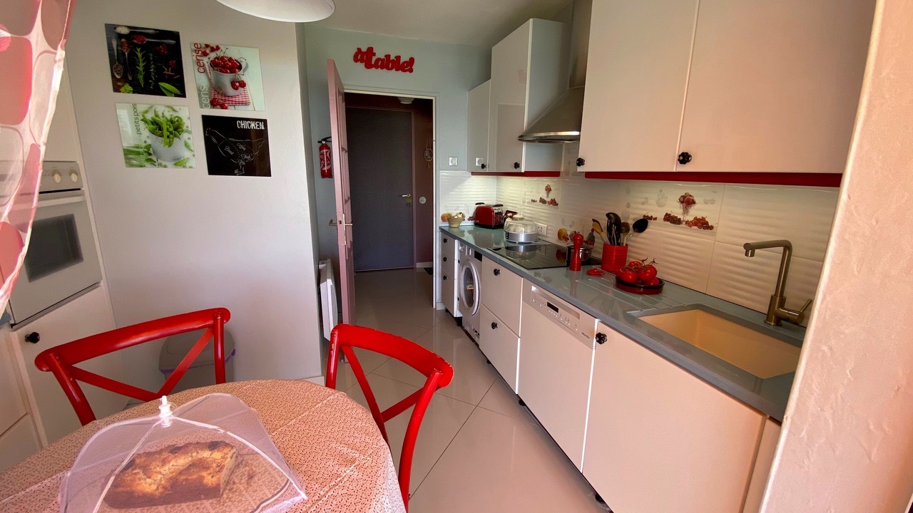 Photo of Kitchen in Theoule-Superieur