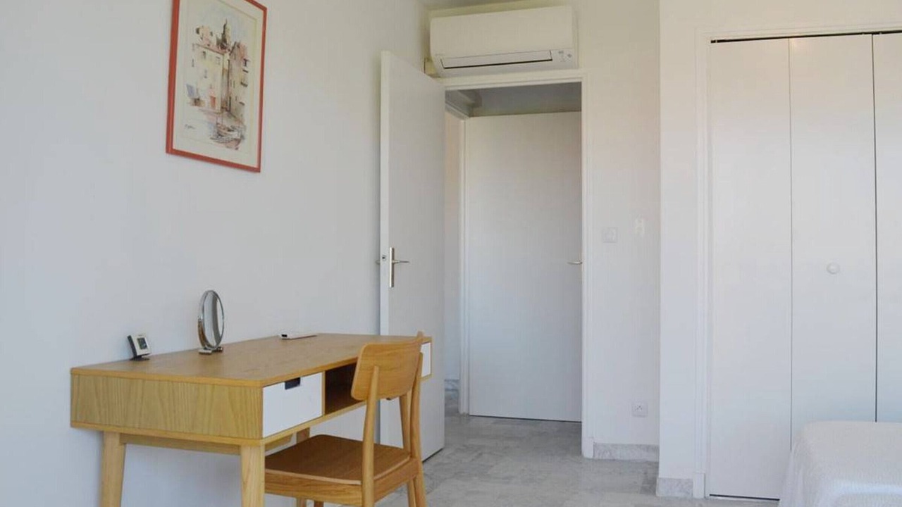Photo of Bedroom in Cap-d'Antibes