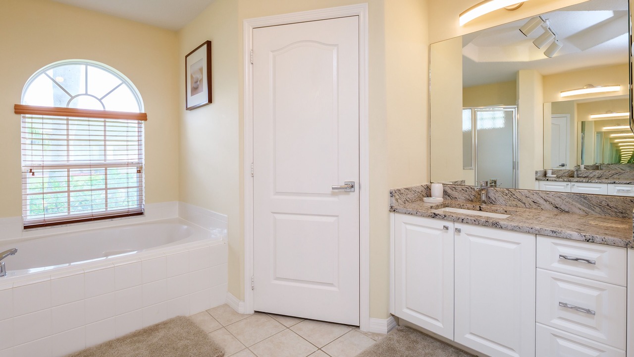 Photo of Bathroom in Tuscan Ridge