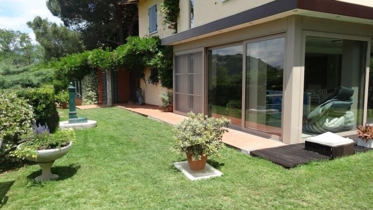 Photo of Outdoor in Carrara