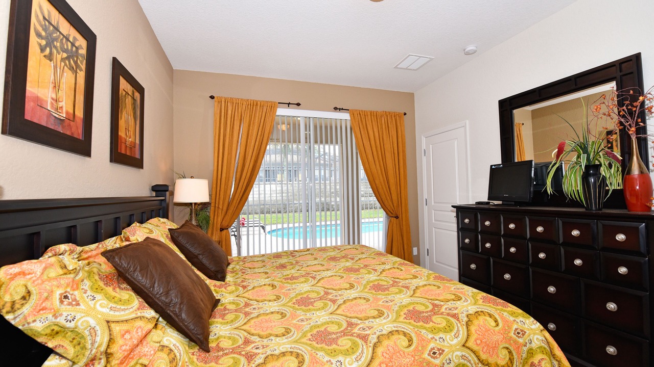 Photo of Outdoor in Windsor Hills