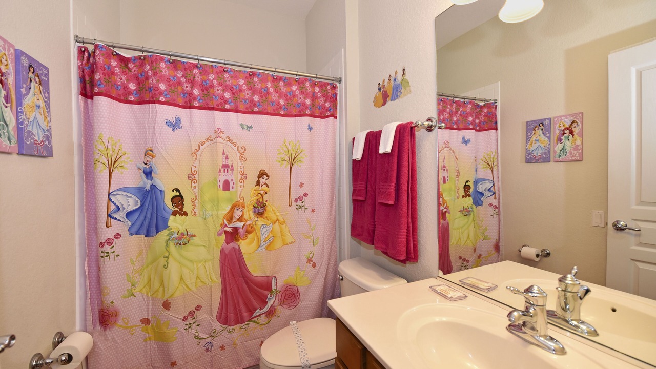 Photo of Bedroom in Windsor Hills