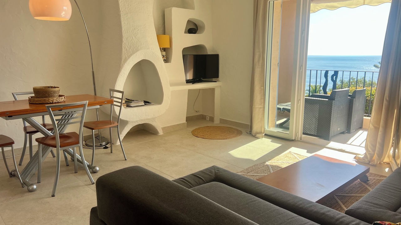 Photo of Livingroom in Theoule-Superieur