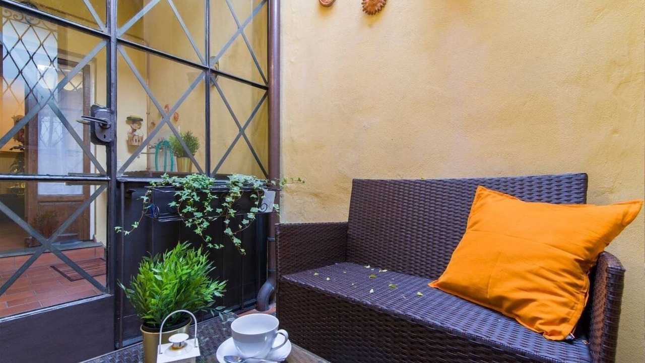 Photo of Patio Balcony in Duomo