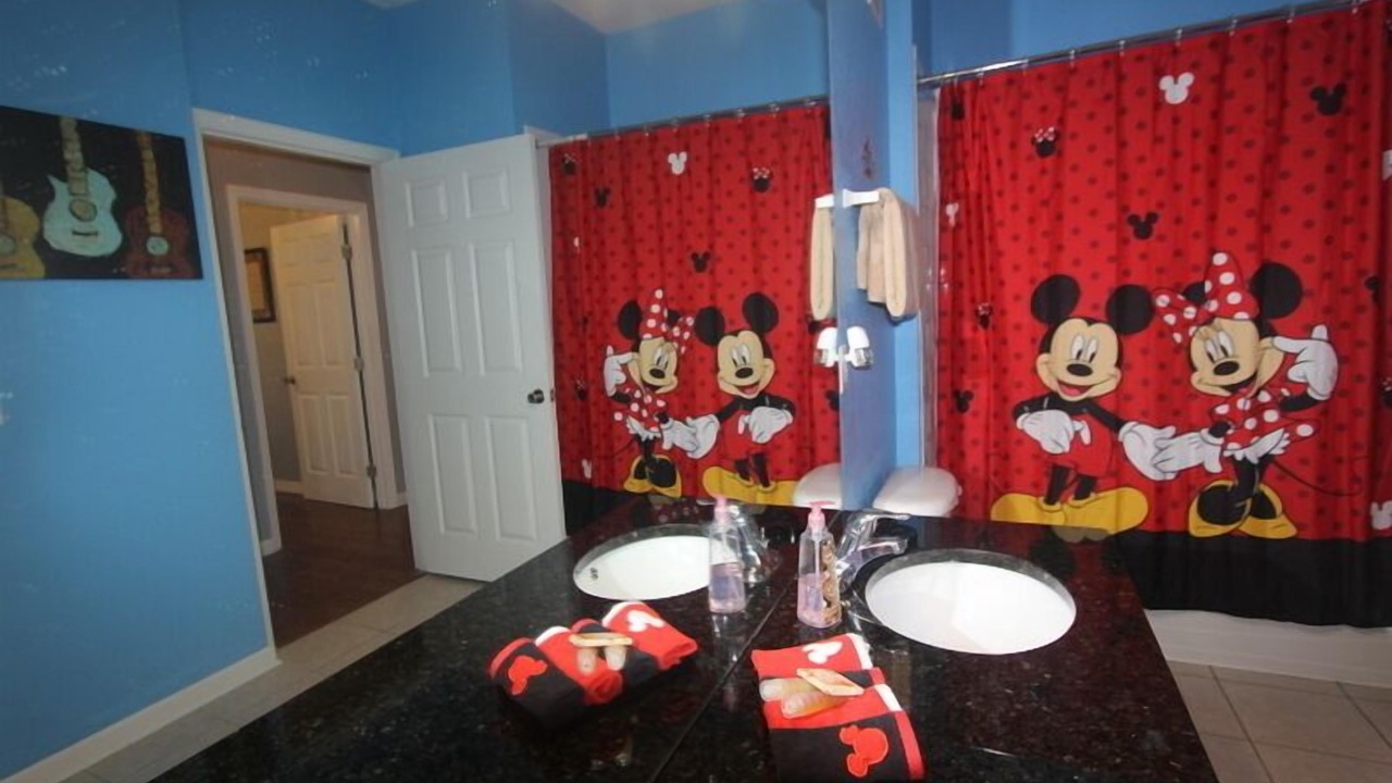 Photo of Bathroom in Windsor Hills