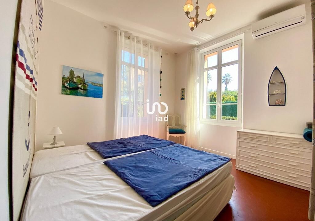 Photo of Bedroom in Riou - Petit Juas - Av de Grasse