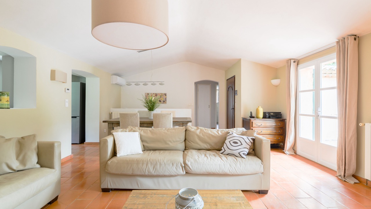 Photo of Livingroom in Valbonne