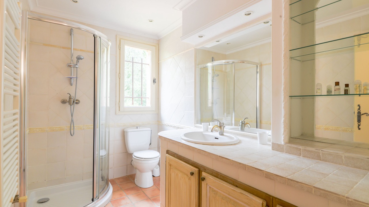 Photo of Bathroom in Valbonne