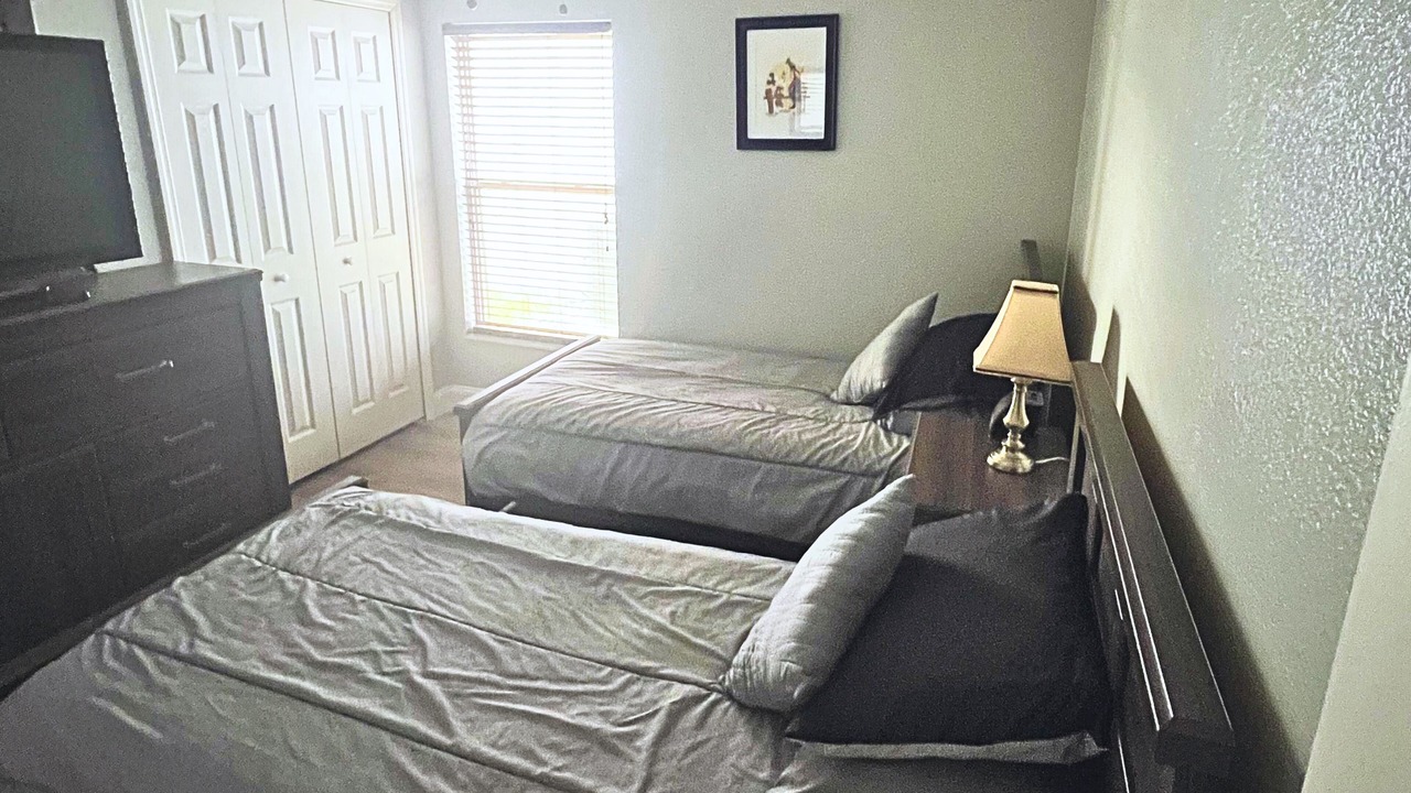 Photo of Bedroom in Lake Berkley