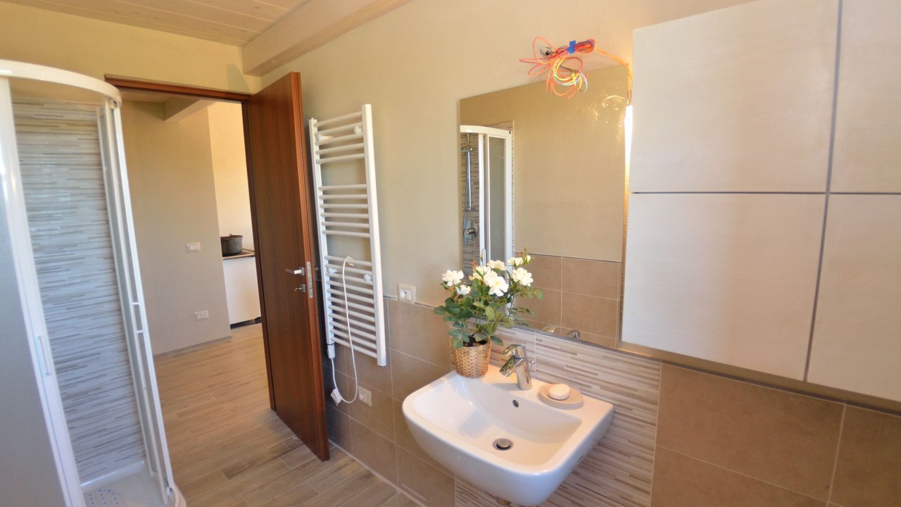 Photo of Bathroom in Lari