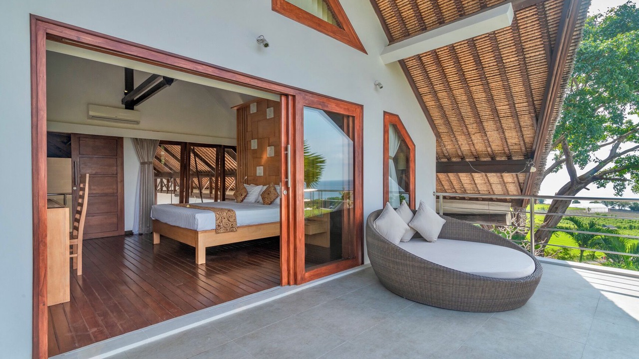 Photo of Patio Balcony in Umeanyar