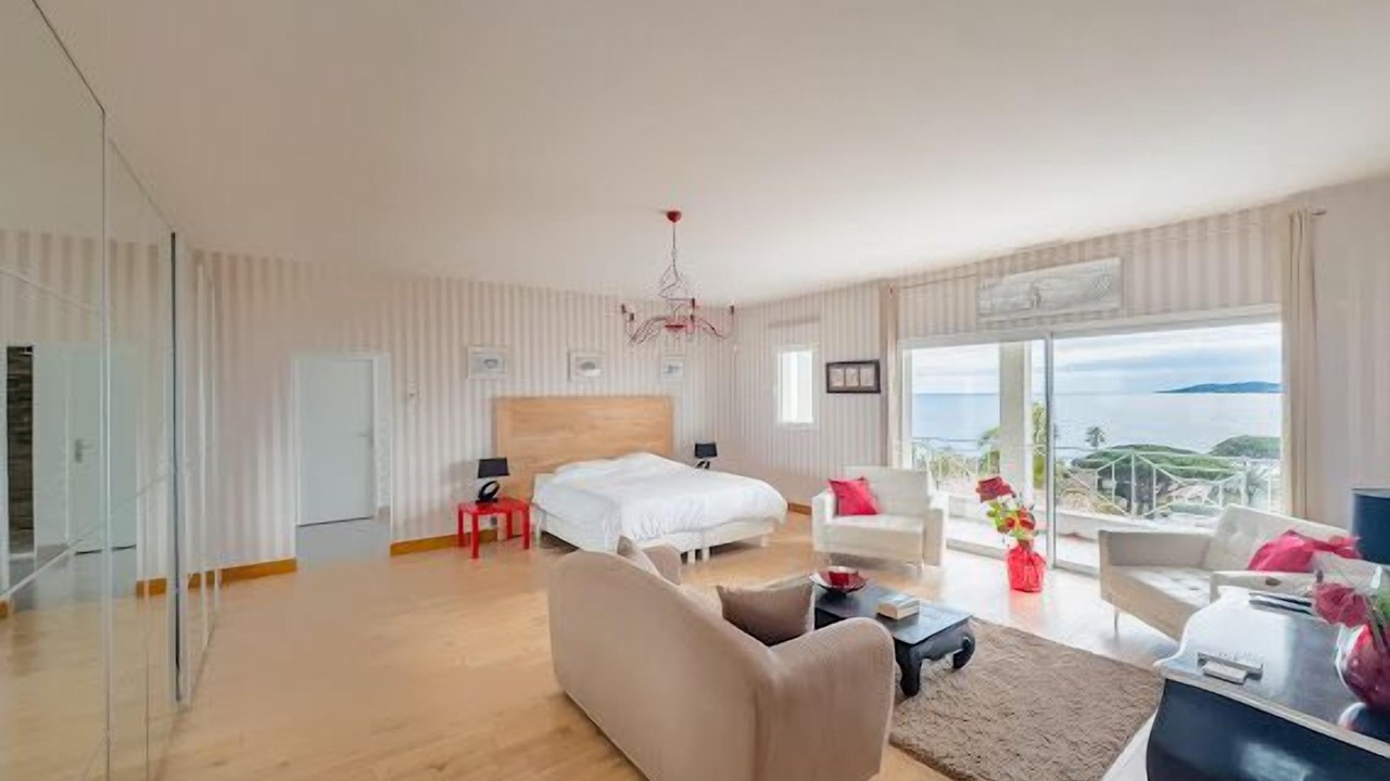 Photo of Bedroom in Sainte-Maxime