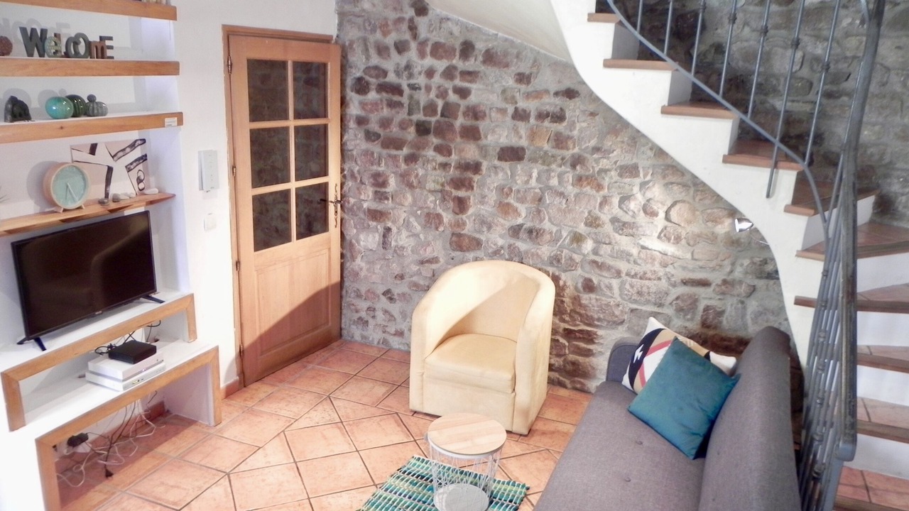Photo of Bedroom in Frejus City Centre