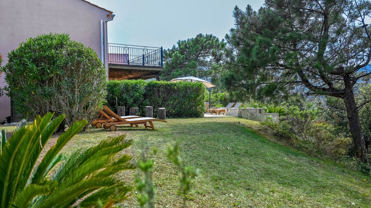 Photo of Outdoor in La Rouviere