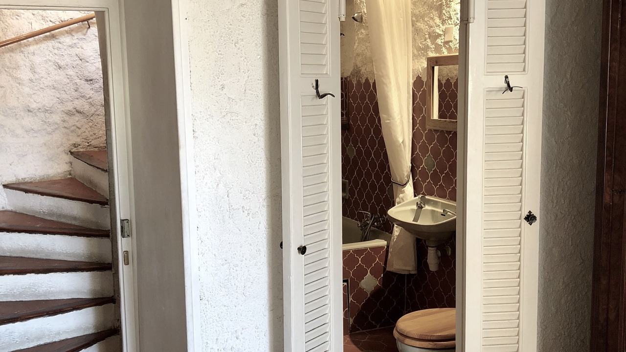 Photo of Bathroom in Antibes Old Town