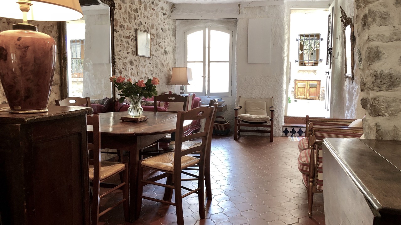 Photo of Livingroom in Antibes Old Town