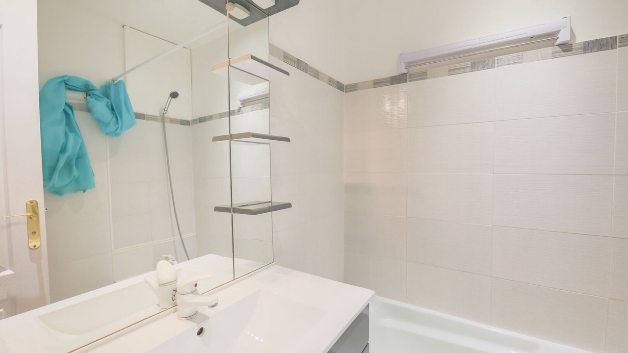 Photo of Bathroom in Juan-les-Pins