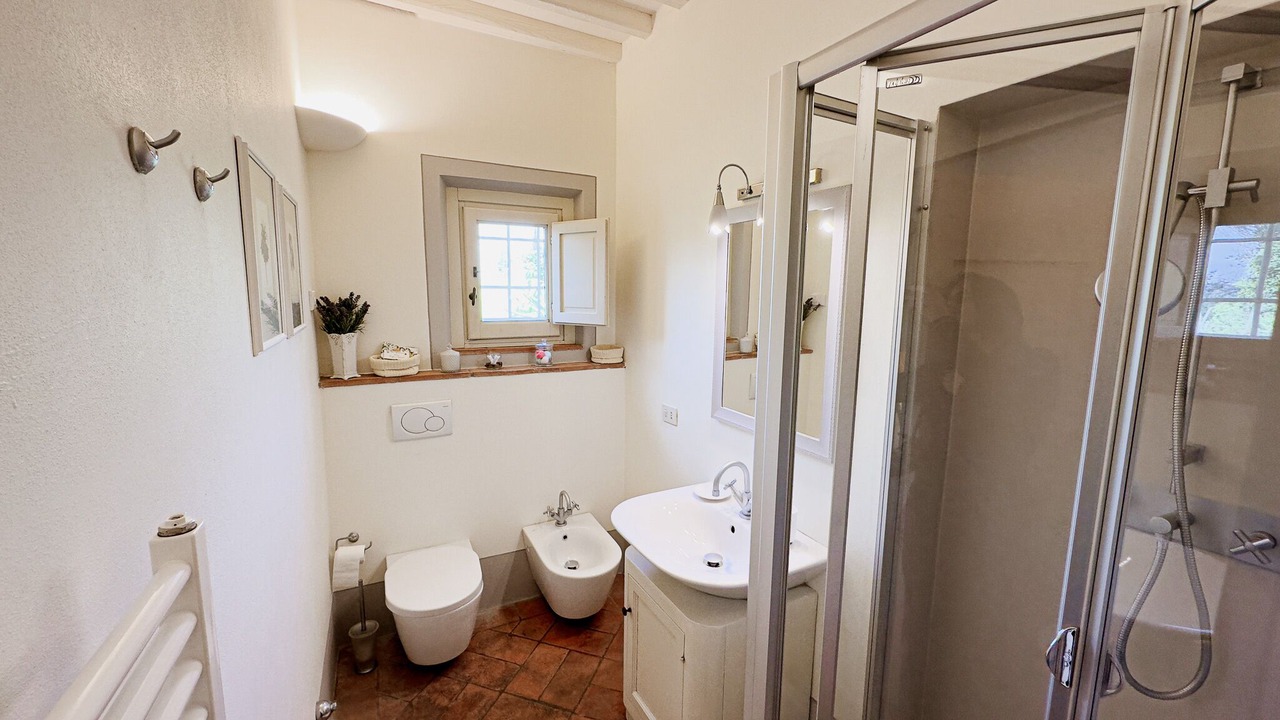 Photo of Bathroom in Montemagno