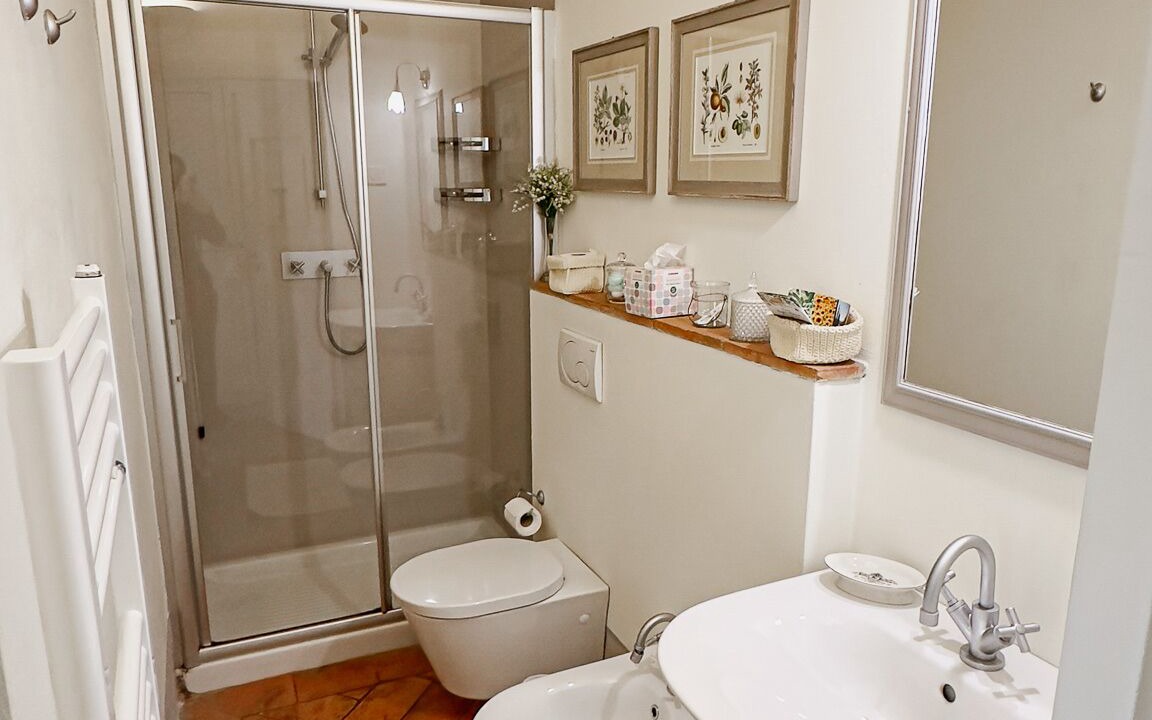 Photo of Bathroom in Montemagno