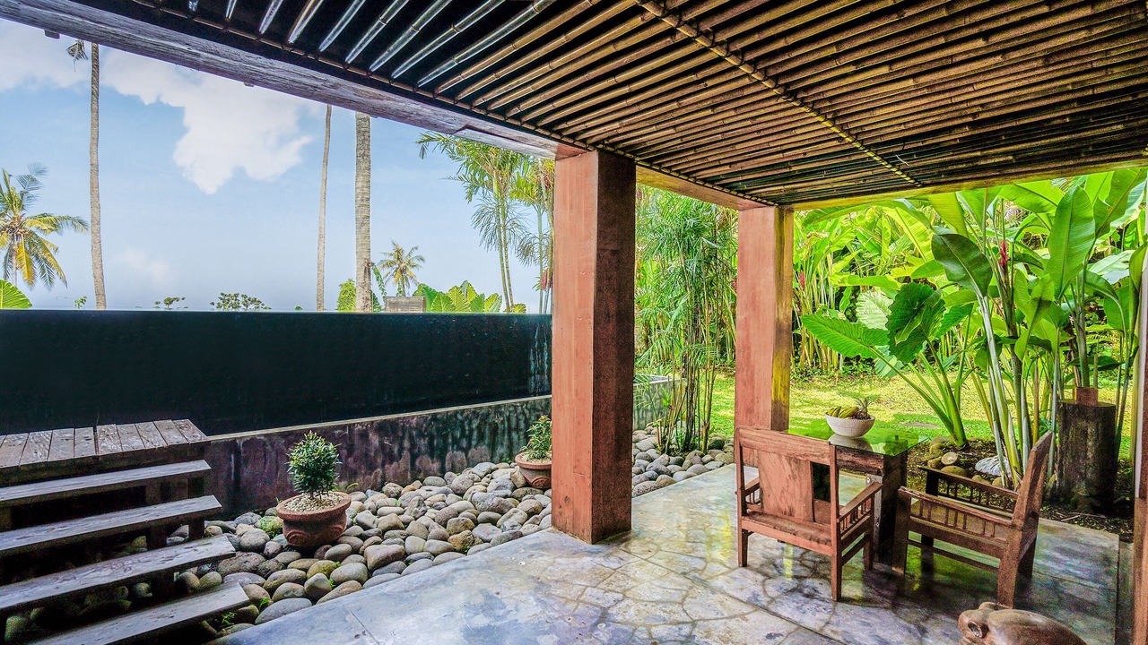 Photo of Patio Balcony in Suraberata