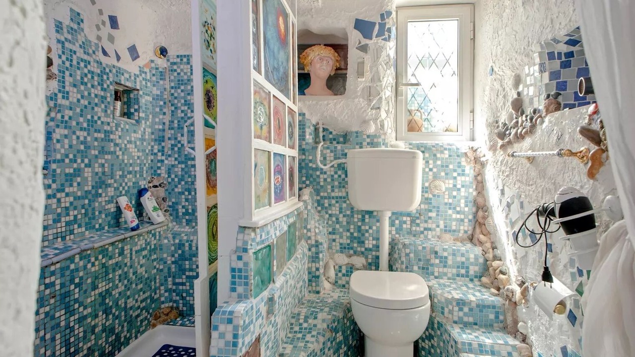 Photo of Bathroom in Vada
