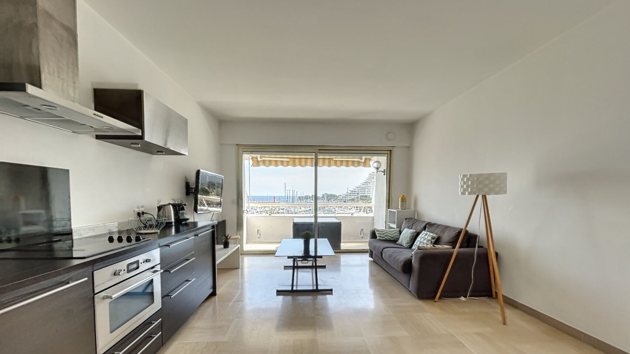 Photo of Livingroom in Villeneuve Loubet Beach
