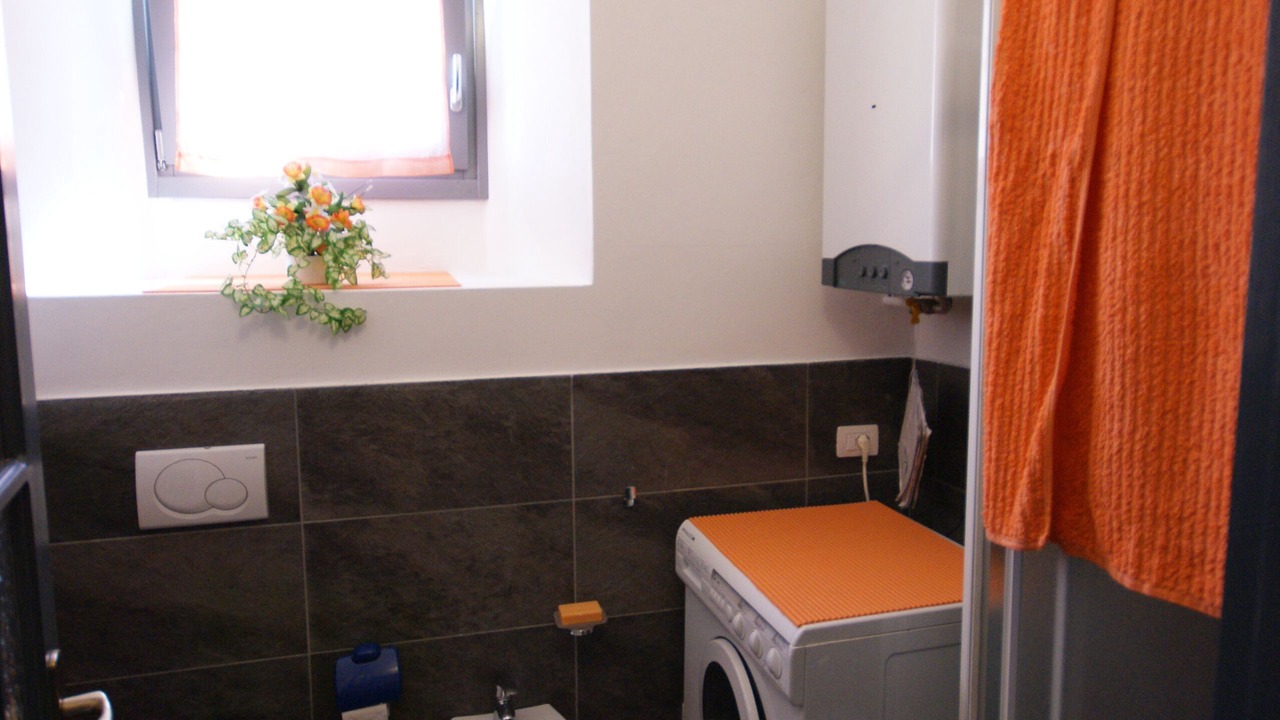 Photo of Bathroom in Cannobio