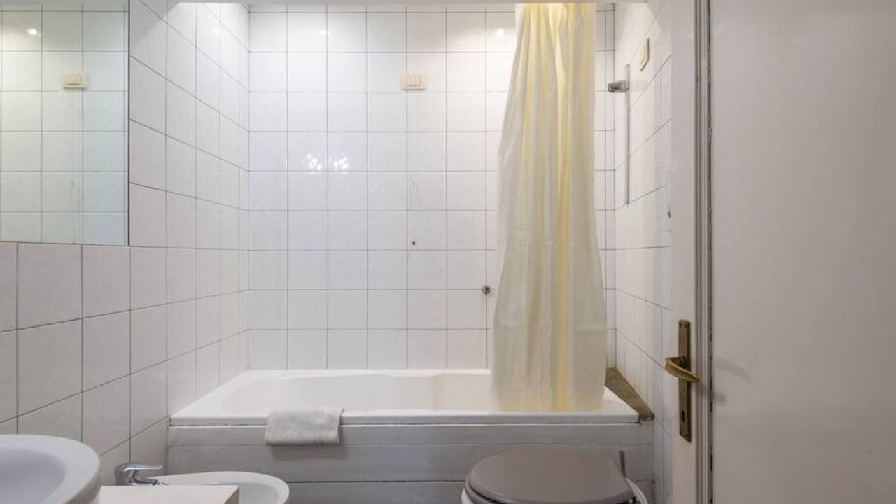 Photo of Bathroom in Navona