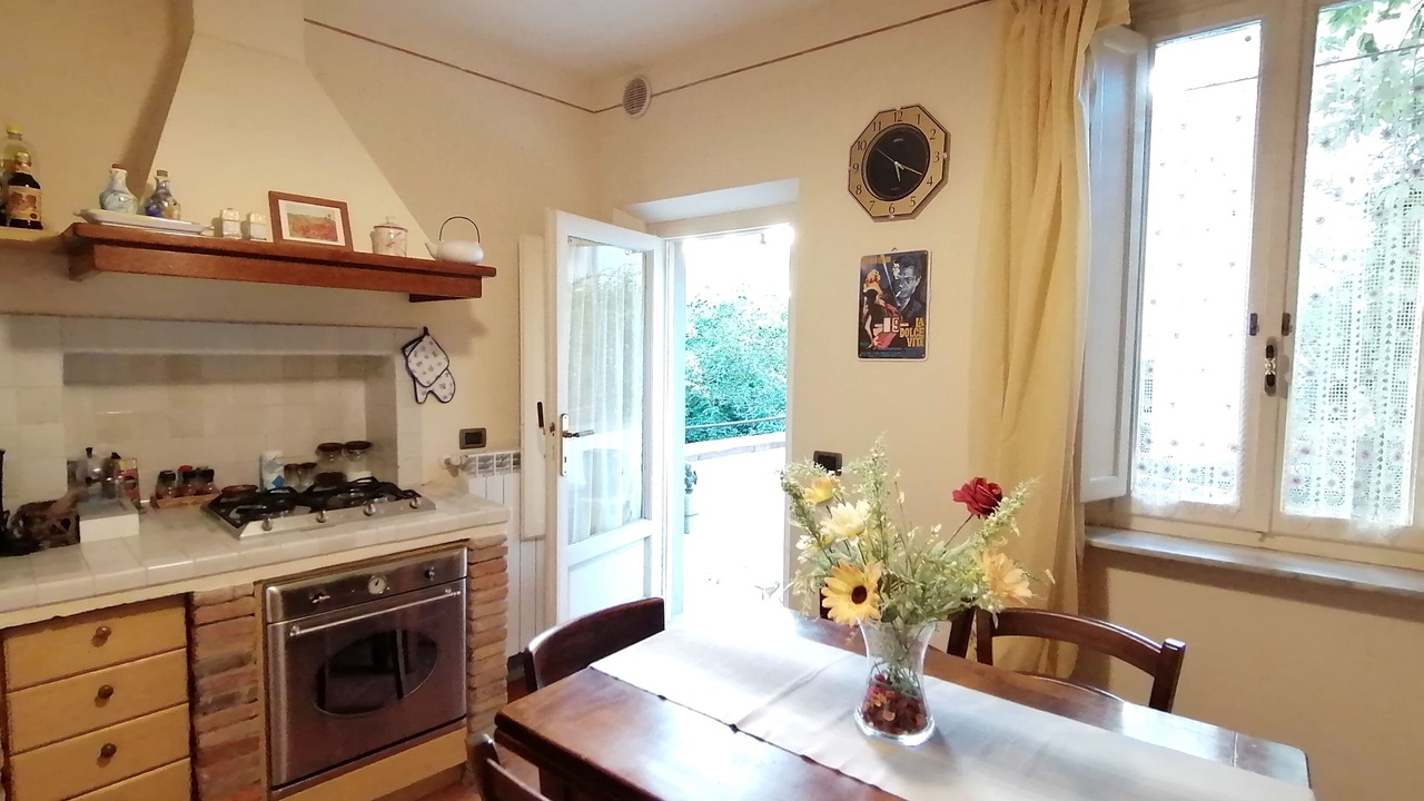 Photo of Kitchen in Lucca Historical Center