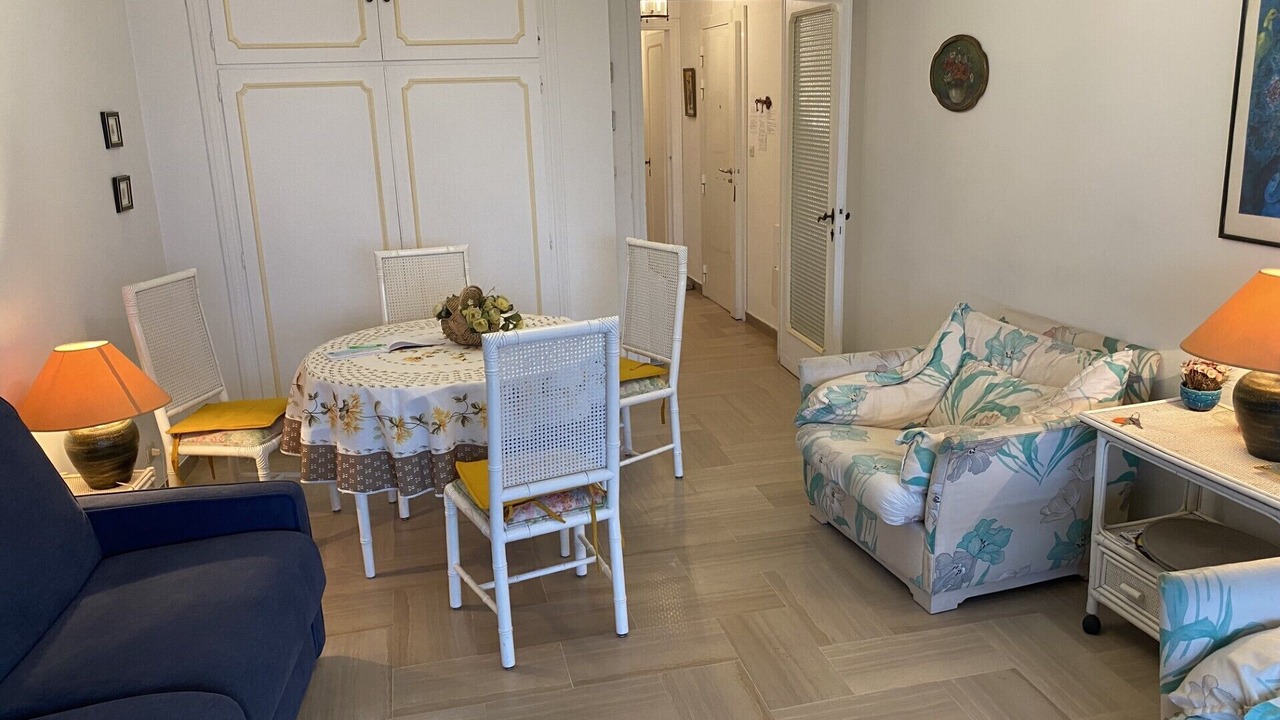 Photo of Livingroom in Cannes