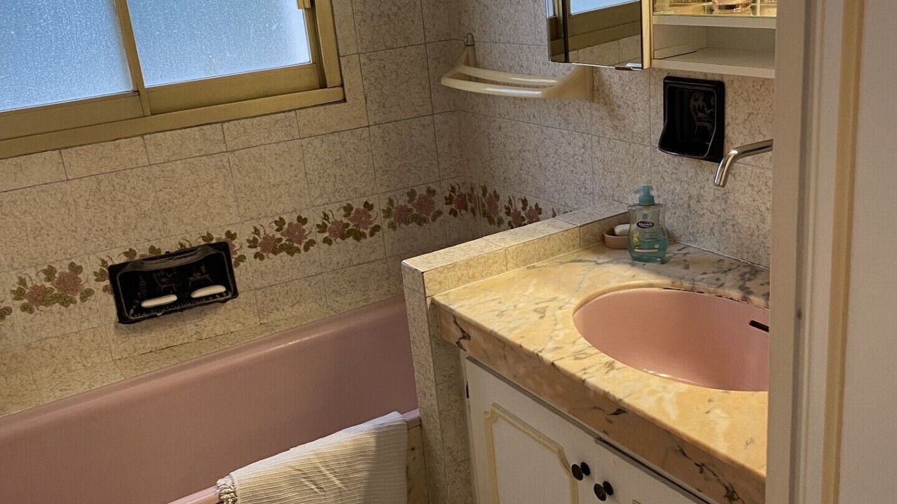 Photo of Bathroom in Cannes