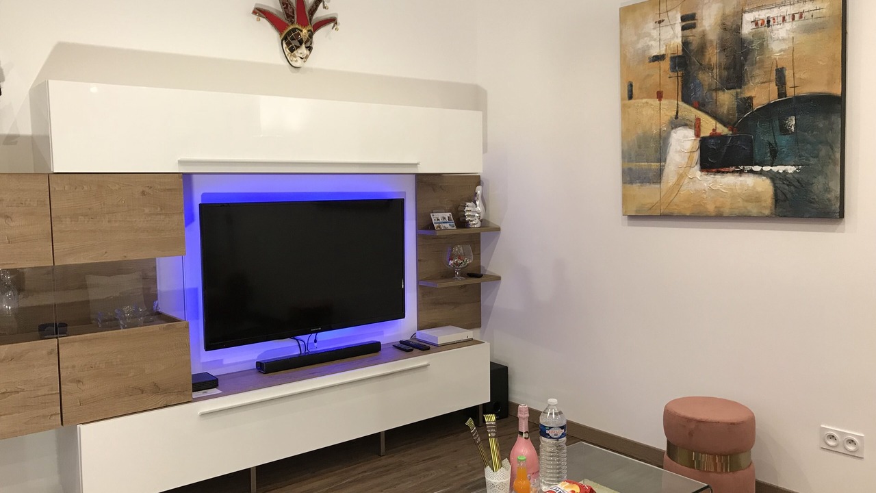 Photo of Livingroom in Jean-Medecin