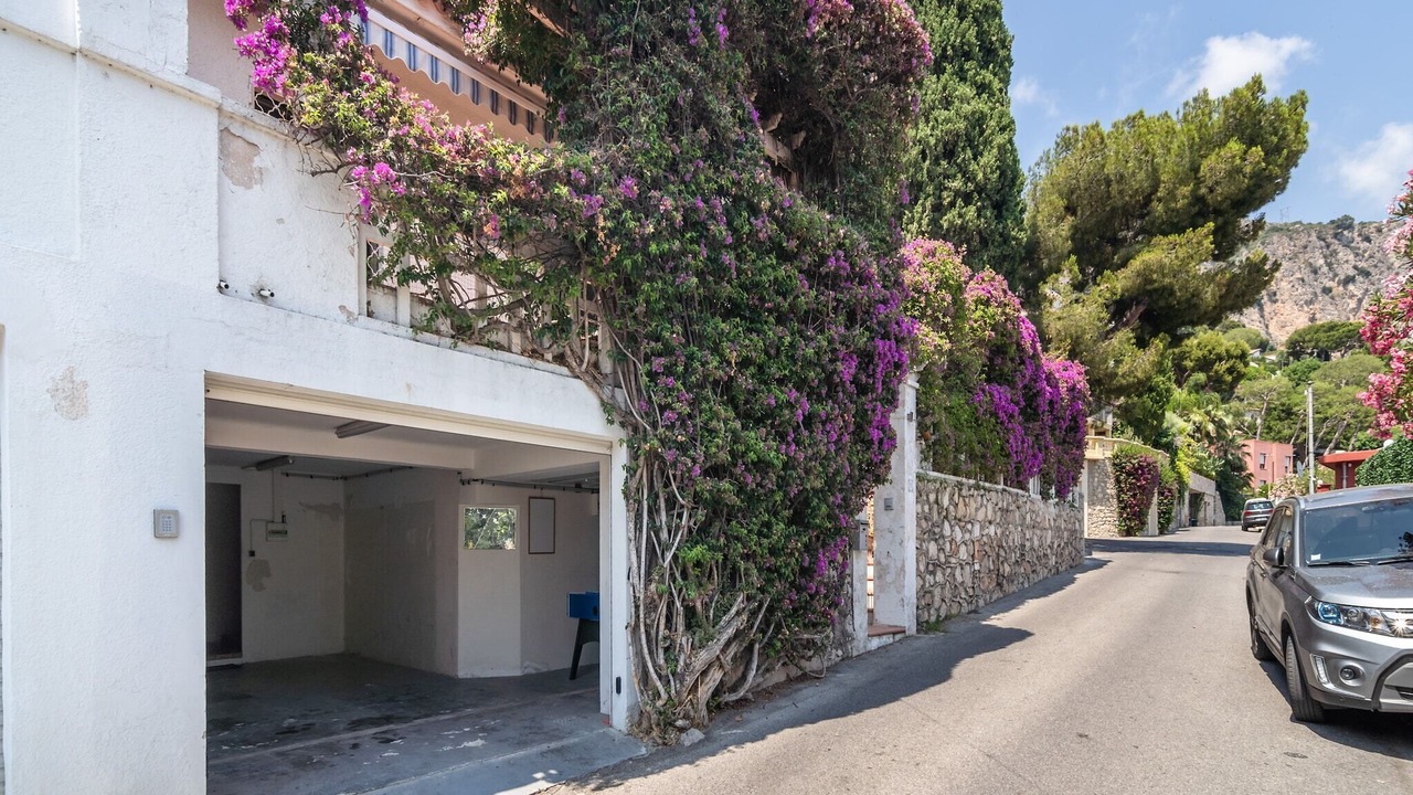 Photo of Others in Eze