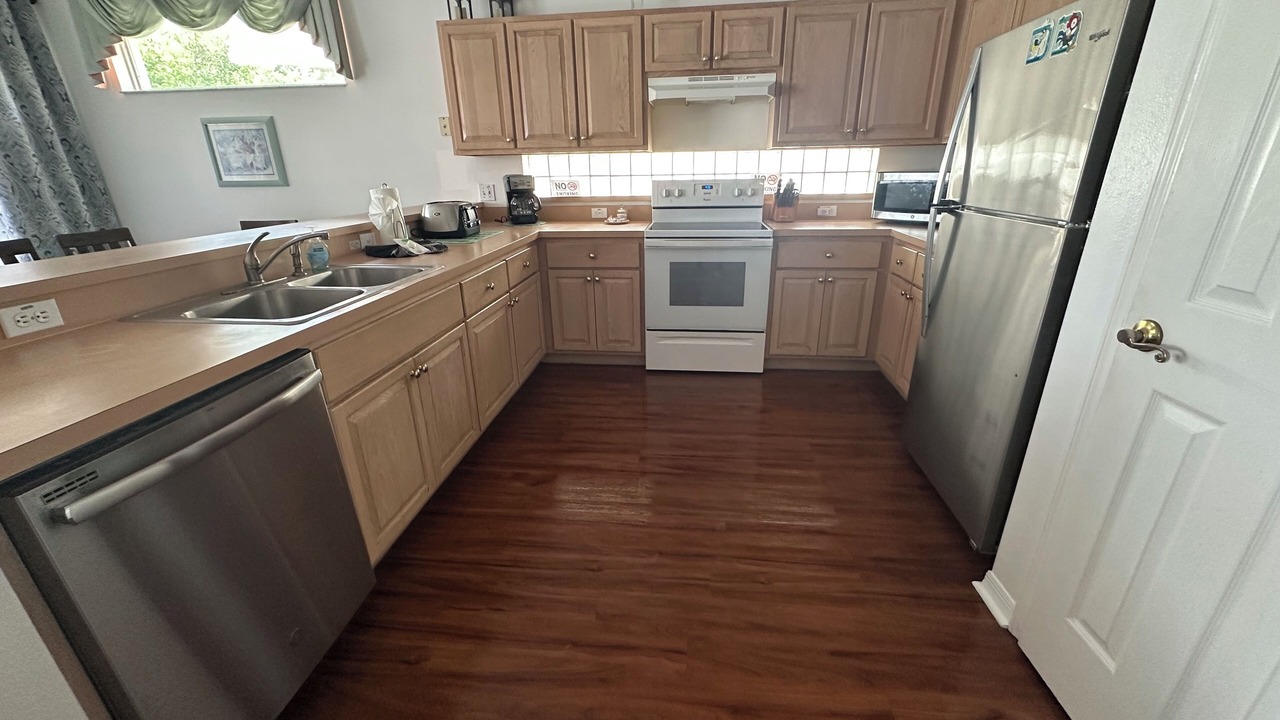 Photo of Kitchen in Sunset Lakes