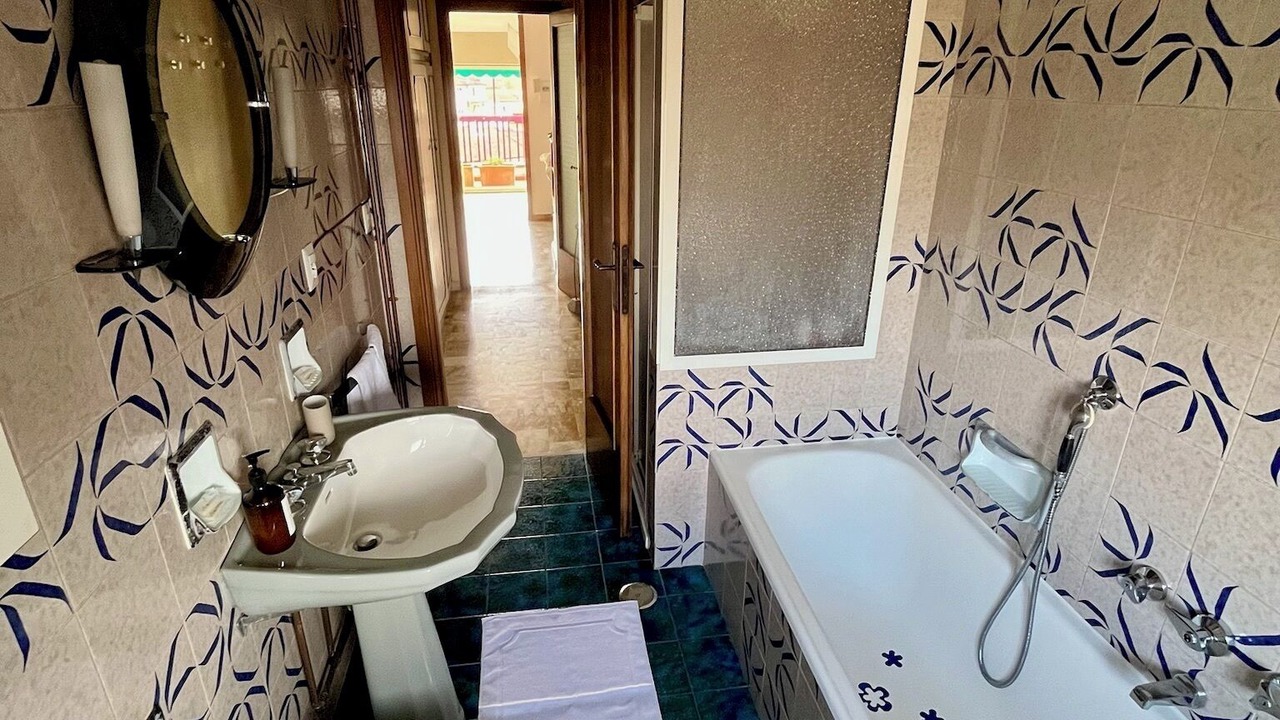 Photo of Bathroom in Santissima Annunziata