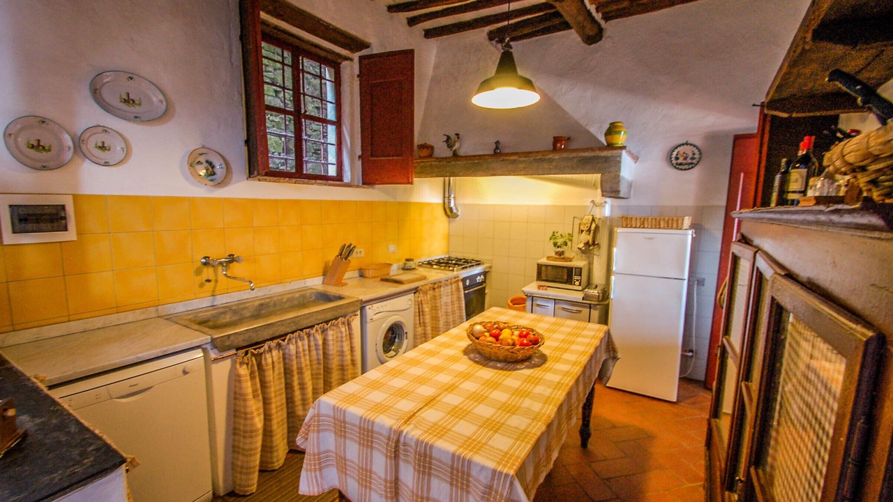 Photo of Kitchen in Buti