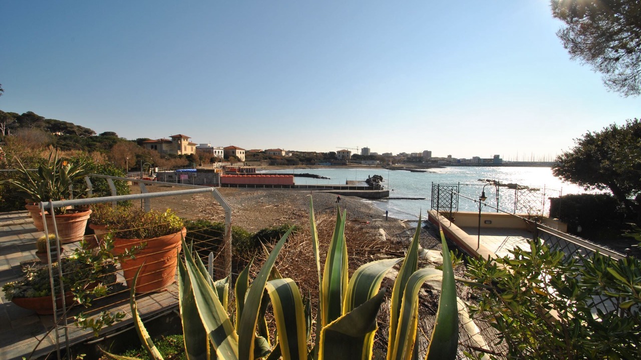 Photo of Others in Castiglioncello