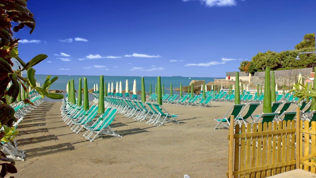 Photo of Others in Castiglioncello